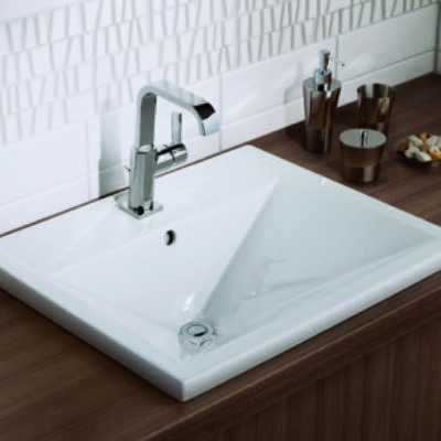 スクエア型オーバーカウンター洗面器+エッセンス洗面混合栓(壁給水・壁排水タイプ)